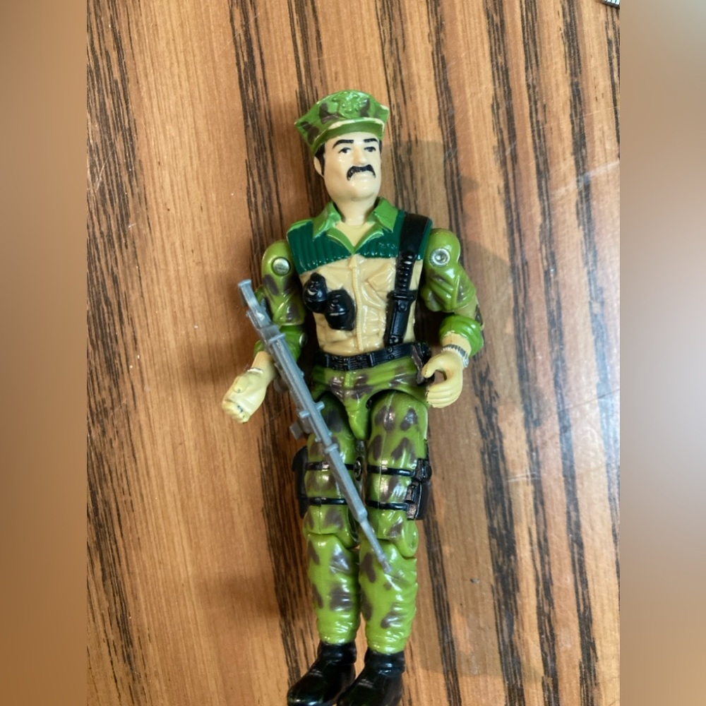 1986 GI Joe leatherneck with rifle - Picture 1 of 4